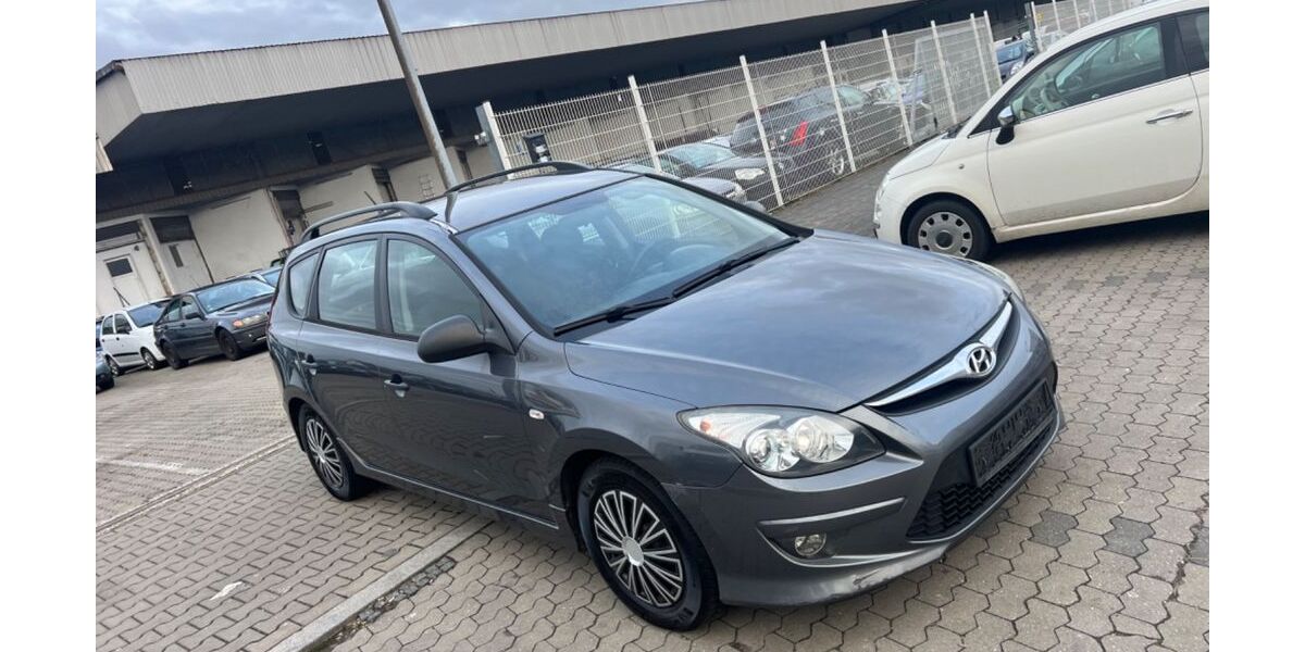 Hyundai i30 259.641 km 1.999 &euro; Nürnberg 90439