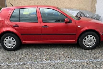 VW Golf