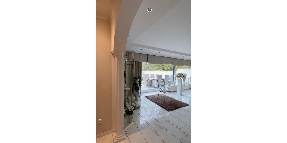 Bungalow Gelsenkirchen Gelsenkirchen-Mitte - 8 Zimmer, 270 m&sup2;, 2.210&euro; | Angebot:26652619