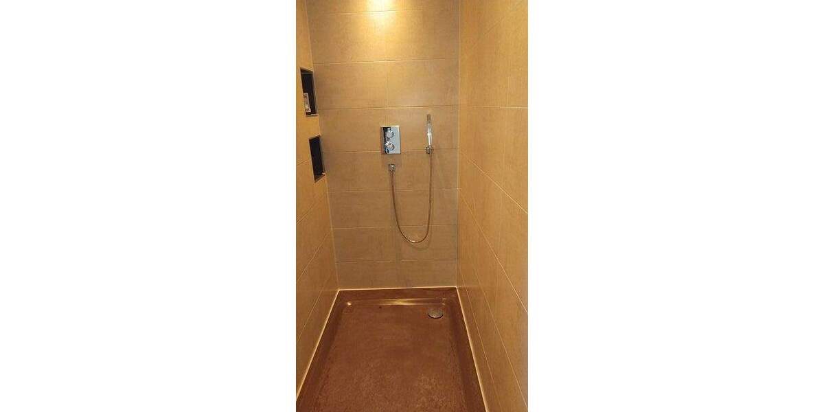 Modernes Wohn-Geschäftshaus in sehr günstiger Lage - Gewerbeobjekt Zwickau Pölbitz | Angebot:24520310