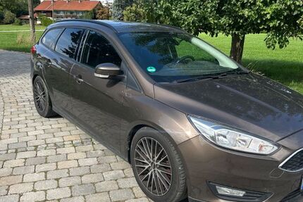 Ford Focus 130.022 km 5.300 &euro; Übersee 83236