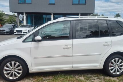 VW Touran 250.000 km 5.999 &euro; Achim 28832