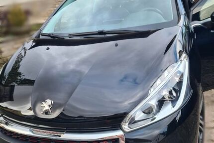 Peugeot 208 103.000 km 7.400 &euro; Rottendorf 97228