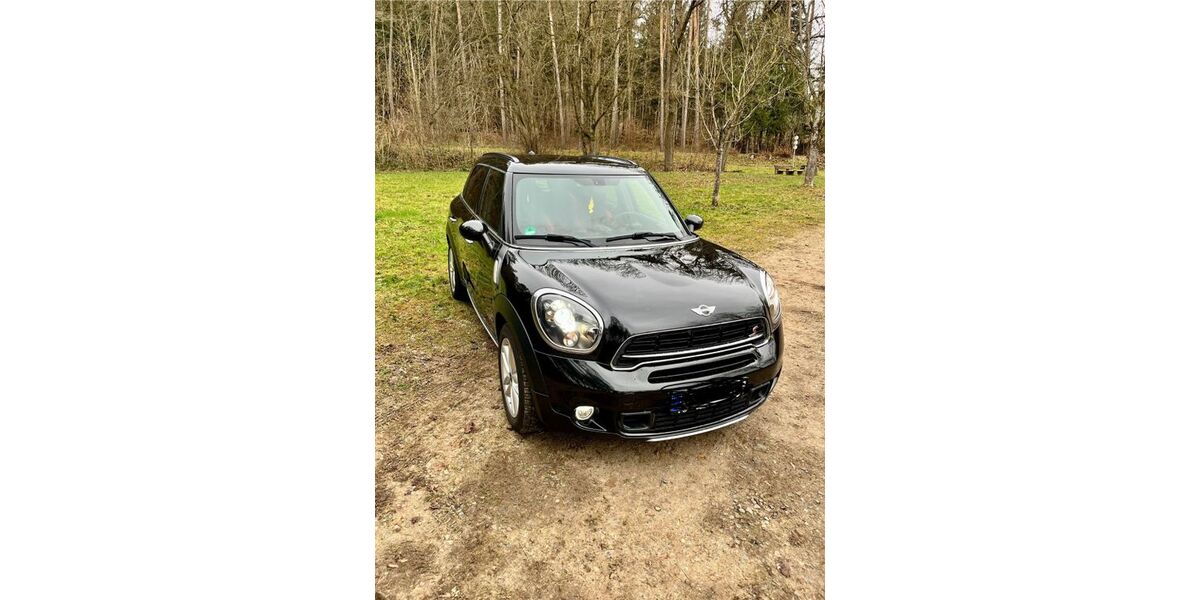 Mini Cooper SD Countryman 171.407 km 8.599 &euro; Roding 93426