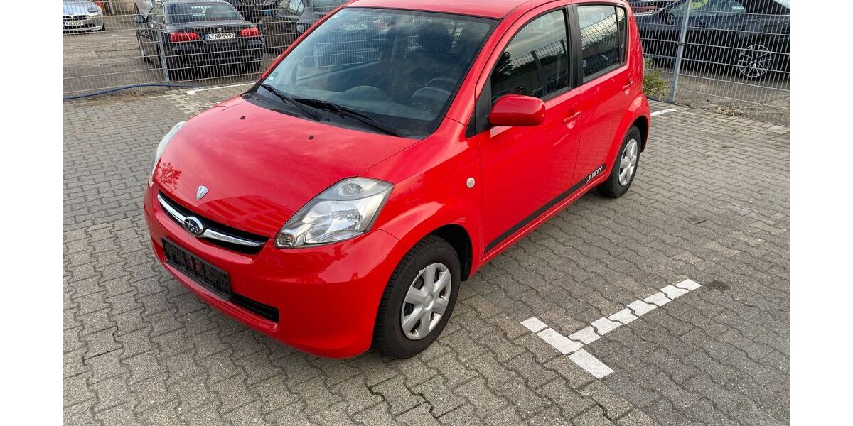 Subaru Justy 123.000 km 2.600 € Köln 50739