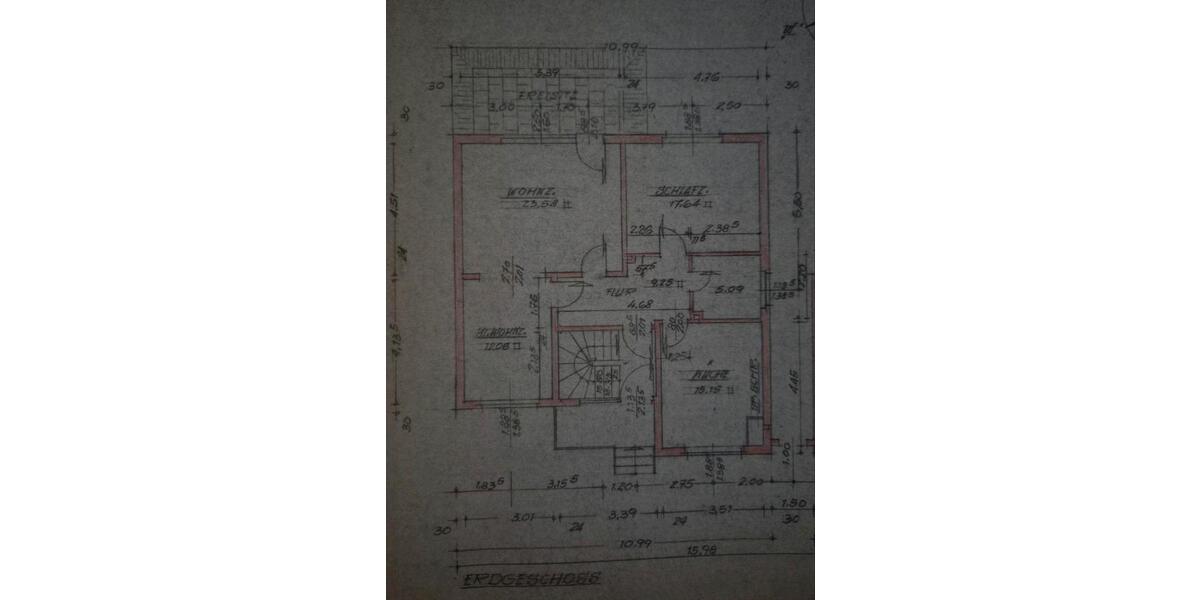 Schönes großes 1-2 Familienhaus in Reyershausen zu verkaufen zimmer