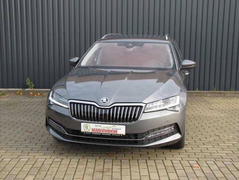 Skoda Superb 15 km 41.890 € Bischofswerda 01877