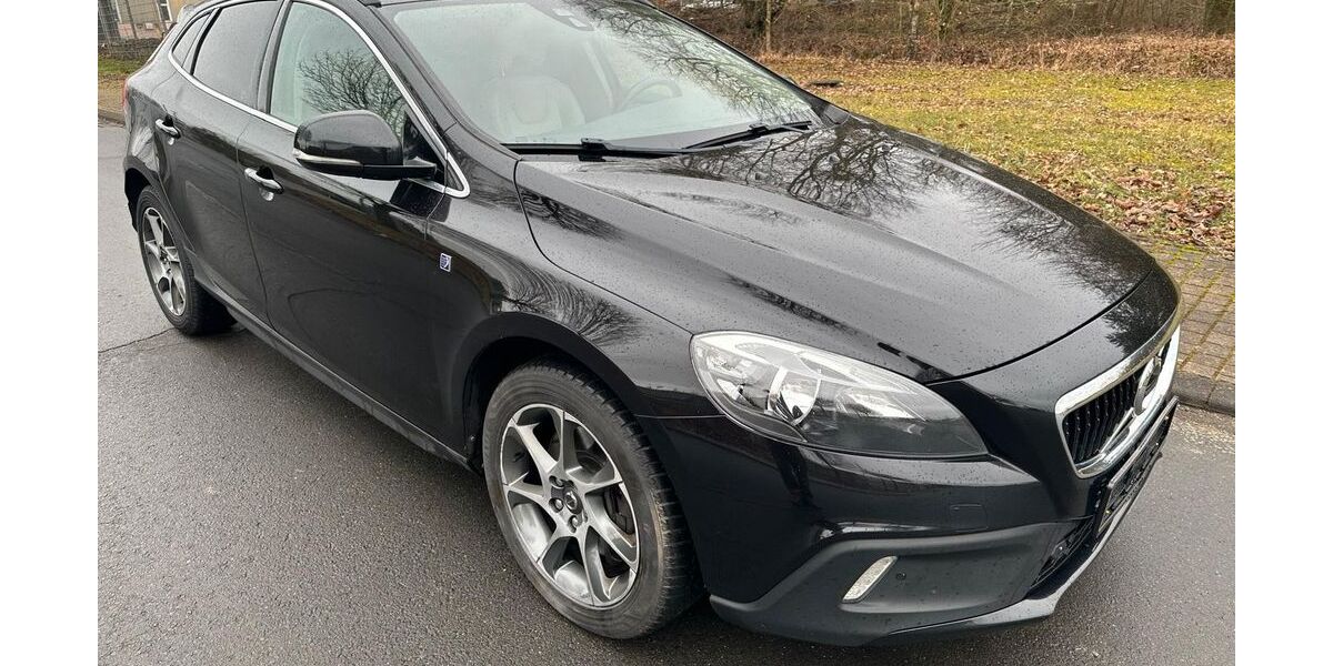 Volvo V40 220.000 km 7.900 &euro; Bitburg 54634