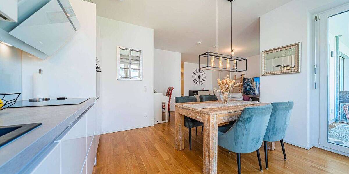 Etagenwohnung Frankfurt am Main Niederrad - 2 Zimmer, 60 m&sup2;, 2.200&euro; | Angebot:26289463