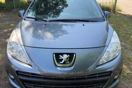 Peugeot 207 229.889 km 2.199 &euro; Bad Fallingbostel 29683