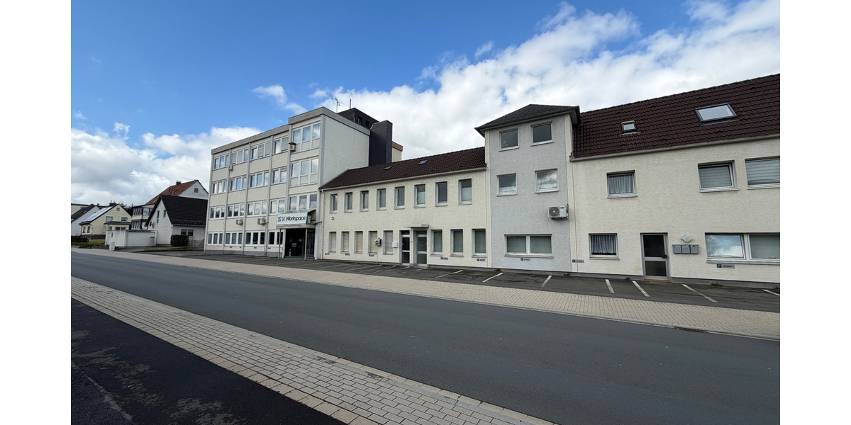 Gewerbeobjekt Neuenrade - 9 Zimmer, 179 m&sup2;, 1.348&euro; | Angebot:26439144