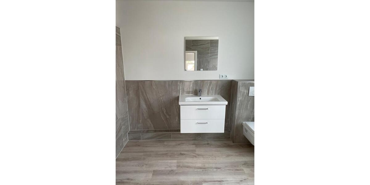 Etagenwohnung Uetze - 4 Zimmer, 88 m&sup2;, 900&euro; | Angebot:26415856