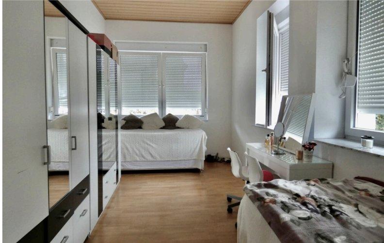 Mehrfamilienhaus, Wohnhaus Büdingen - 17 Zimmer, 480 m&sup2;, 685.000&euro; | Angebot:26926545