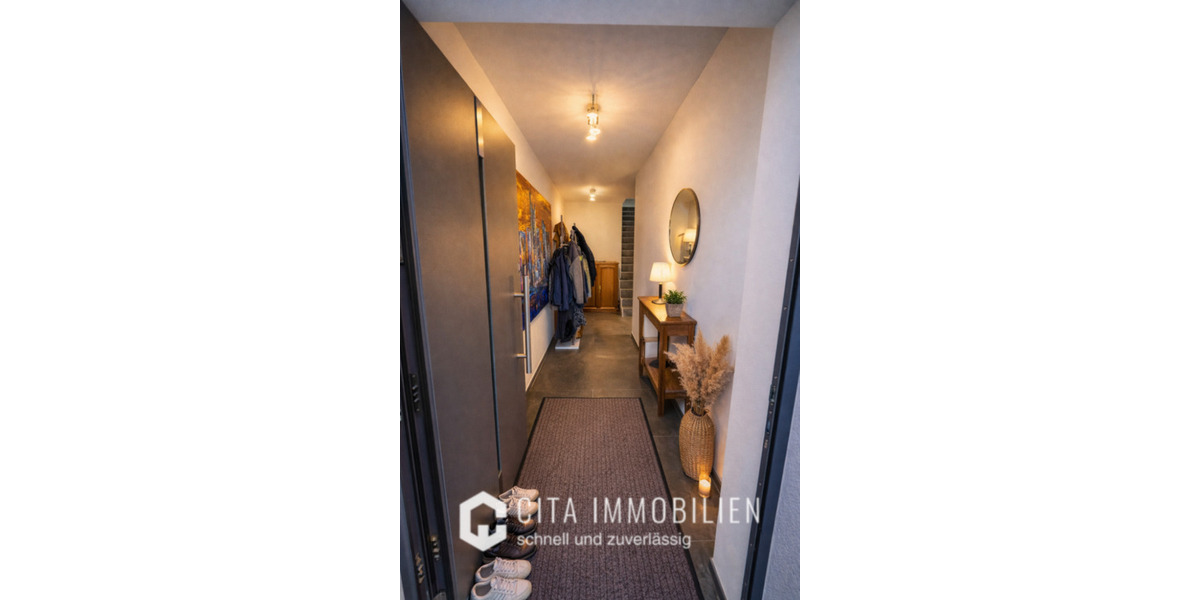 Einfamilienhaus Frankfurt am Main Nord-Ost - 2.5 Zimmer, 125 m&sup2;, 2.830&euro; | Angebot:26564279