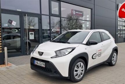 Toyota Aygo (X) 5.983 km 13.890 € Schwäbisch Hall 74523
