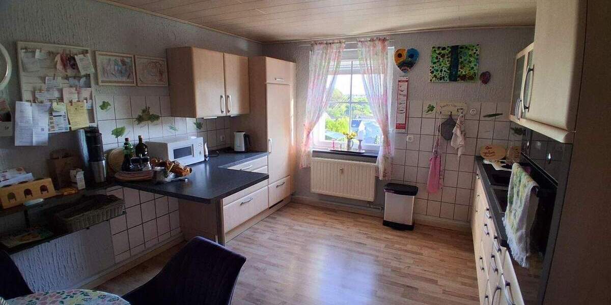 Reihenmittelhaus Lüdenscheid - 1 Zimmer, 150 m&sup2;, 320.000&euro; | Angebot:26343932