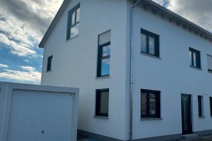 Haus Schwabmünchen - 5 Zimmer, 144 m&sup2;, 684.700&euro; | Angebot:23329043