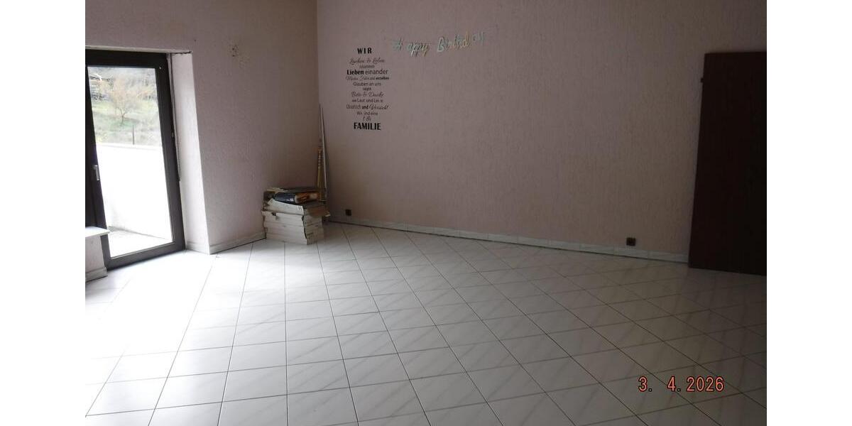 Etagenwohnung Bexbach - 3.5 Zimmer, 95 m&sup2;, 560&euro; | Angebot:26088890