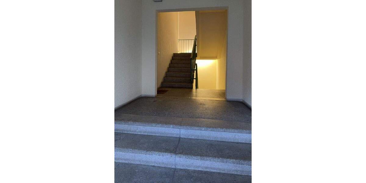 Etagenwohnung Gotha - 4 Zimmer, 73 m&sup2;, 79.000&euro; | Angebot:25664931