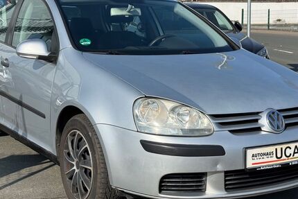 VW Golf 291.500 km 2.999 &euro; Dautphetal-Friedensdorf 35232