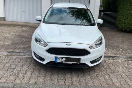 Ford Focus 125.080 km 8.000 &euro; Mainz 55129