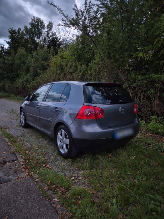 VW Golf 172.000 km 4.500 € Weilheim an der teck 73235