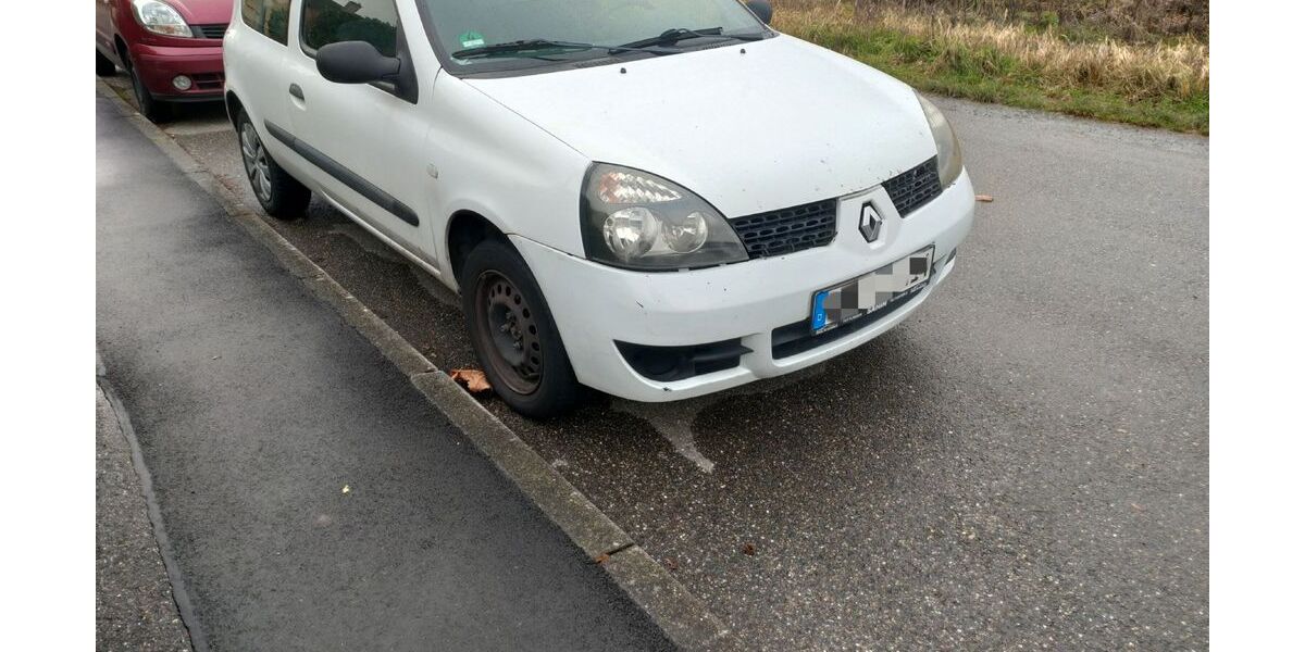 Renault Clio 141.000 km 750 &euro; Bönnigheim 74357