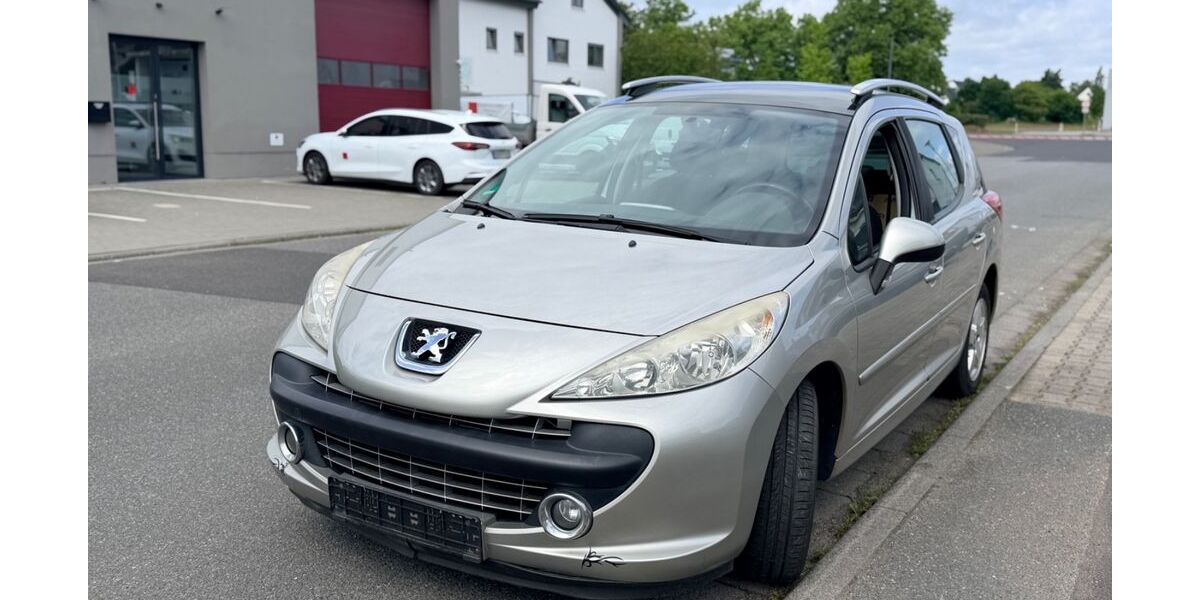 Peugeot 207 195.000 km 599 &euro; Rodgau 63110