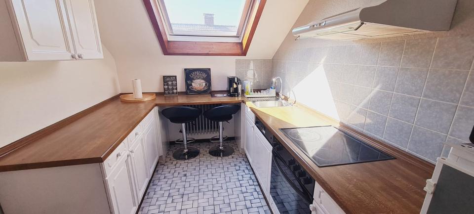 Dachgeschoßwohnung Karlsbad - 4 Zimmer, 80 m&sup2;, 1.000&euro; | Angebot:24838091