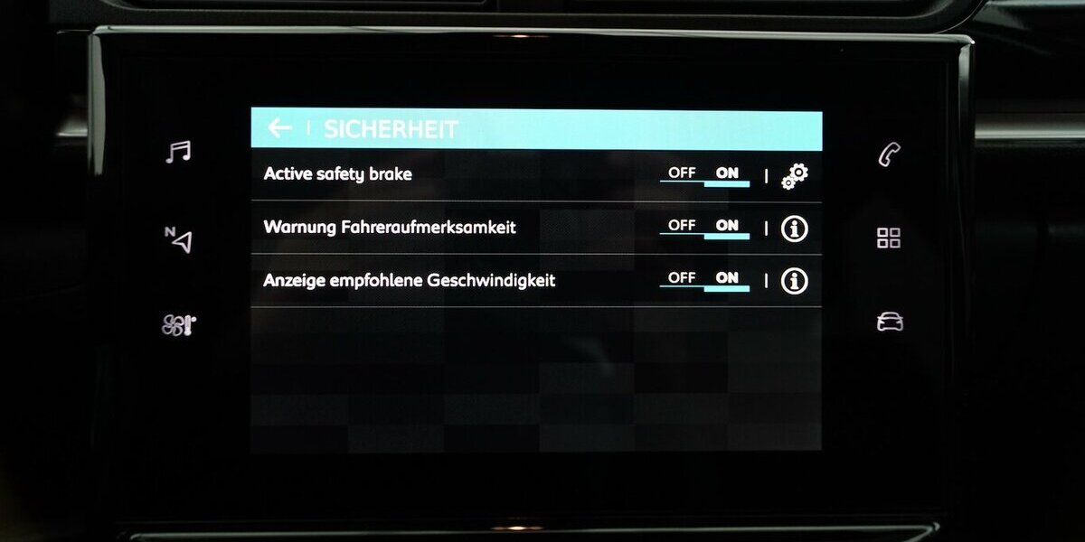 Citroen C3 Max PureTech 110 EAT6 CarPlay FULL LED 34.696 km 14.900 &euro; Lich 35423