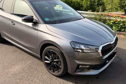 Skoda Fabia 24.500 km 17.400 &euro; Niederfischbach 57572