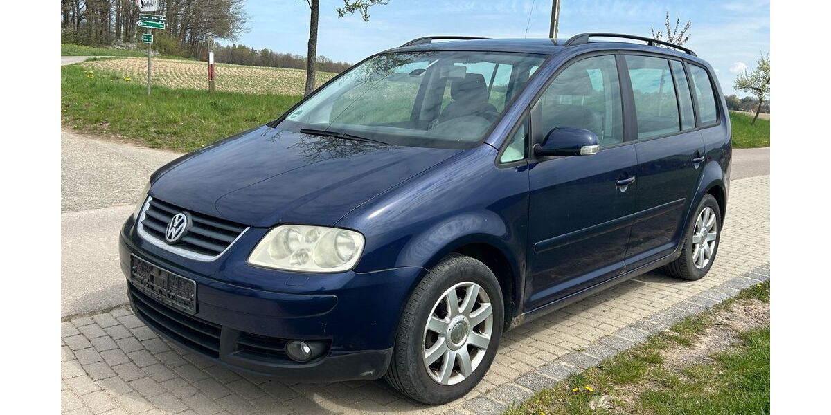 VW Touran 148.700 km 2.790 &euro; Göhren 04603