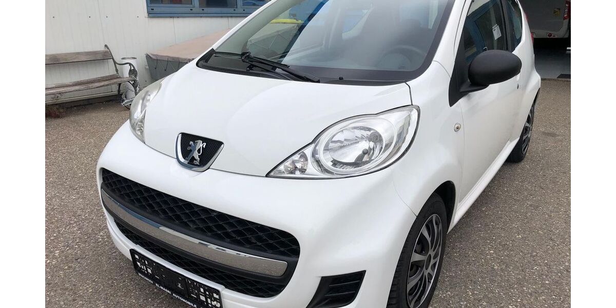 Peugeot 107 135.000 km 2.890 &euro; Spaichingen 78549