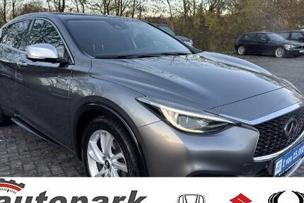 INFINITI Q30 159.400 km 13.490 &euro; Varel 26316