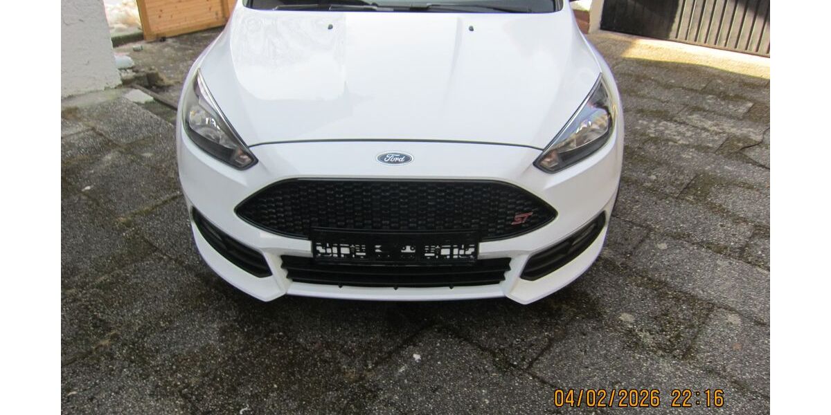 Ford Focus 78.000 km 15.500 &euro; Wolfratshausen 82515
