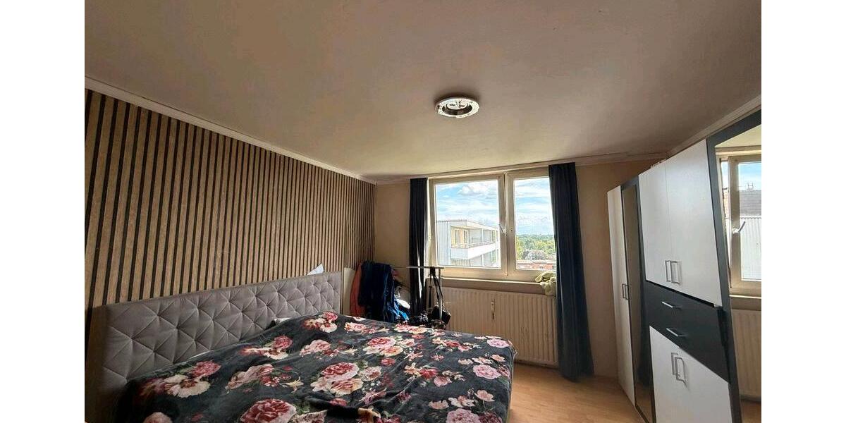 Etagenwohnung Mönchengladbach Süd - 4 Zimmer, 102 m&sup2;, 138.000&euro; | Angebot:26815425