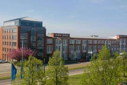 Büro in Halle 3.990 € 488 m² zimmer