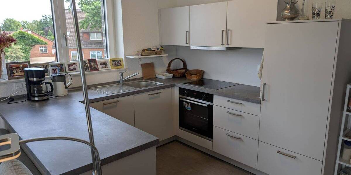 Etagenwohnung Celle Groß Hehlen - 4 Zimmer, 106 m&sup2;, 319.000&euro; | Angebot:25701874