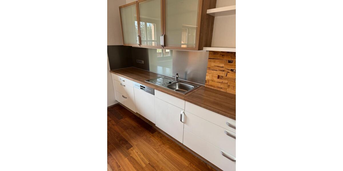 Etagenwohnung Salzweg - 3 Zimmer, 80 m&sup2;, 720&euro; | Angebot:26214615