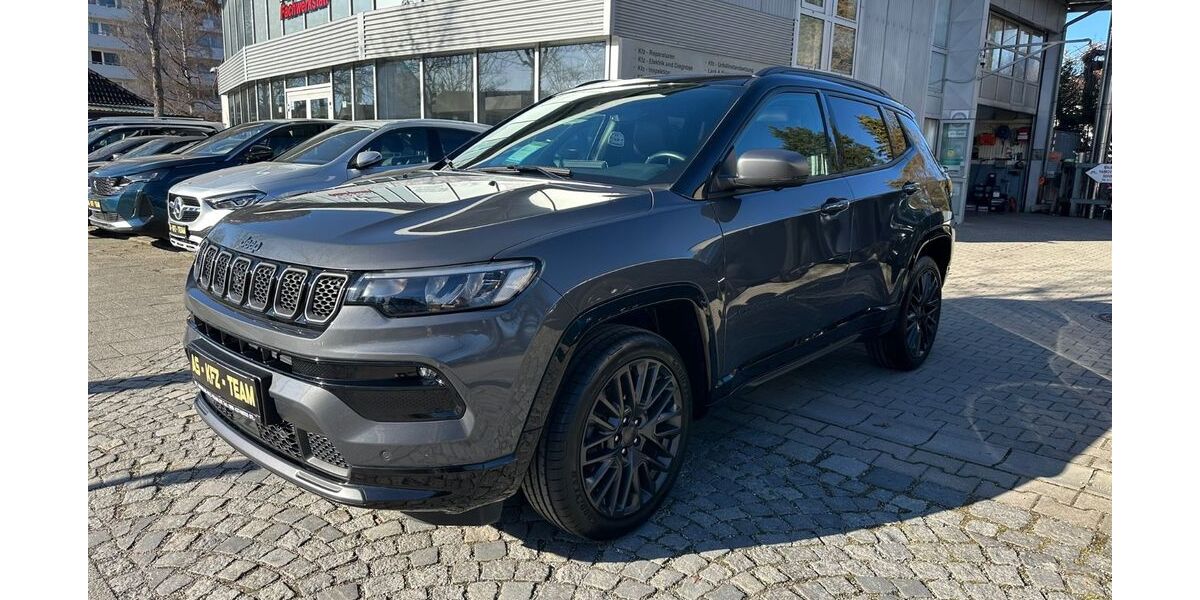 Jeep Compass 92.128 km 24.900 &euro; München - Trudering 81827
