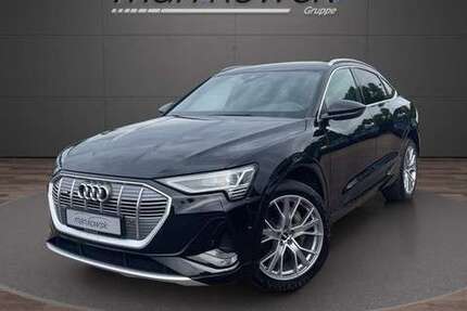 Audi e-tron 82.974 km 38.909 &euro; Cuxhaven 27472