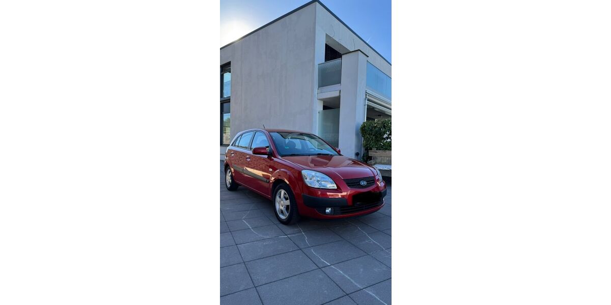 Kia Rio 185.500 km 2.300 &euro; Maxdorf 67133