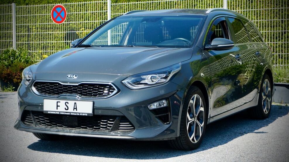 Kia ceed Sportswagon 31.000 km 17.999 € Dresden 01259