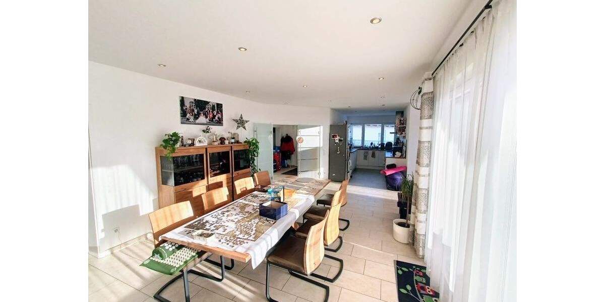 Einfamilienhaus Pocking - 5 Zimmer, 137 m&sup2;, 1.250&euro; | Angebot:24992247