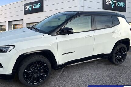 Jeep Compass 45.998 km 21.990 &euro; Berlin 10369