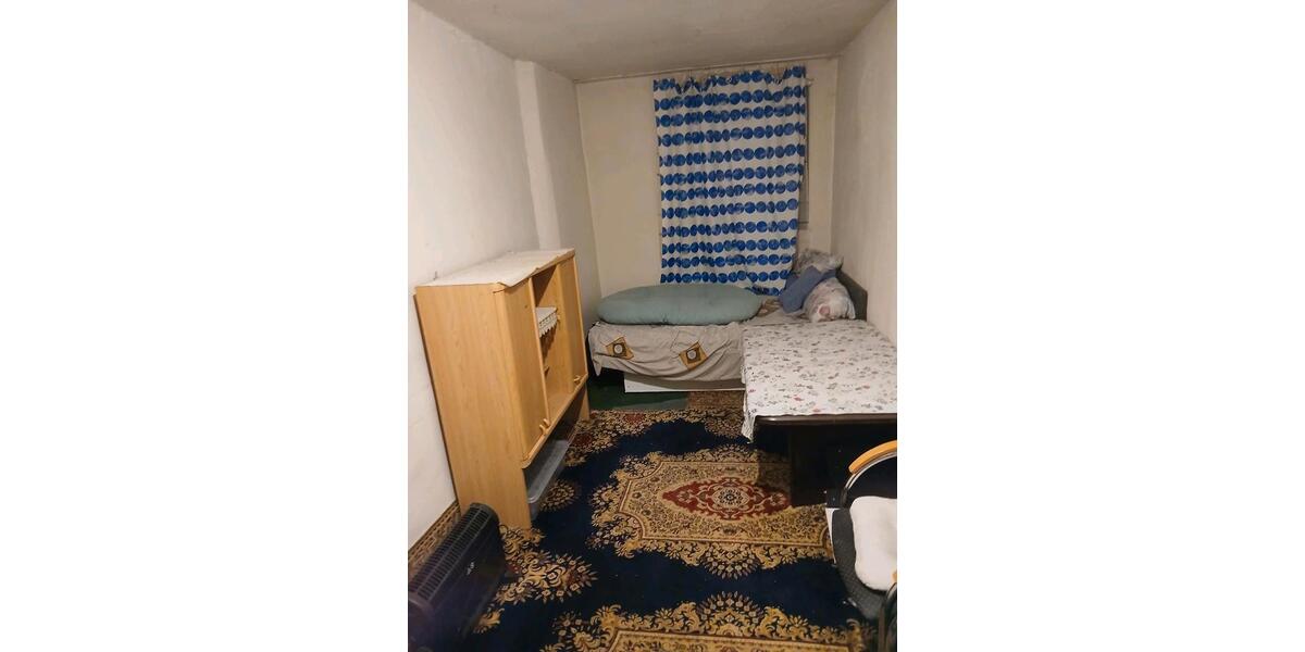 Etagenwohnung Landshut Landshut-West - 1 Zimmer, 15 m&sup2;, 500&euro; | Angebot:26673520