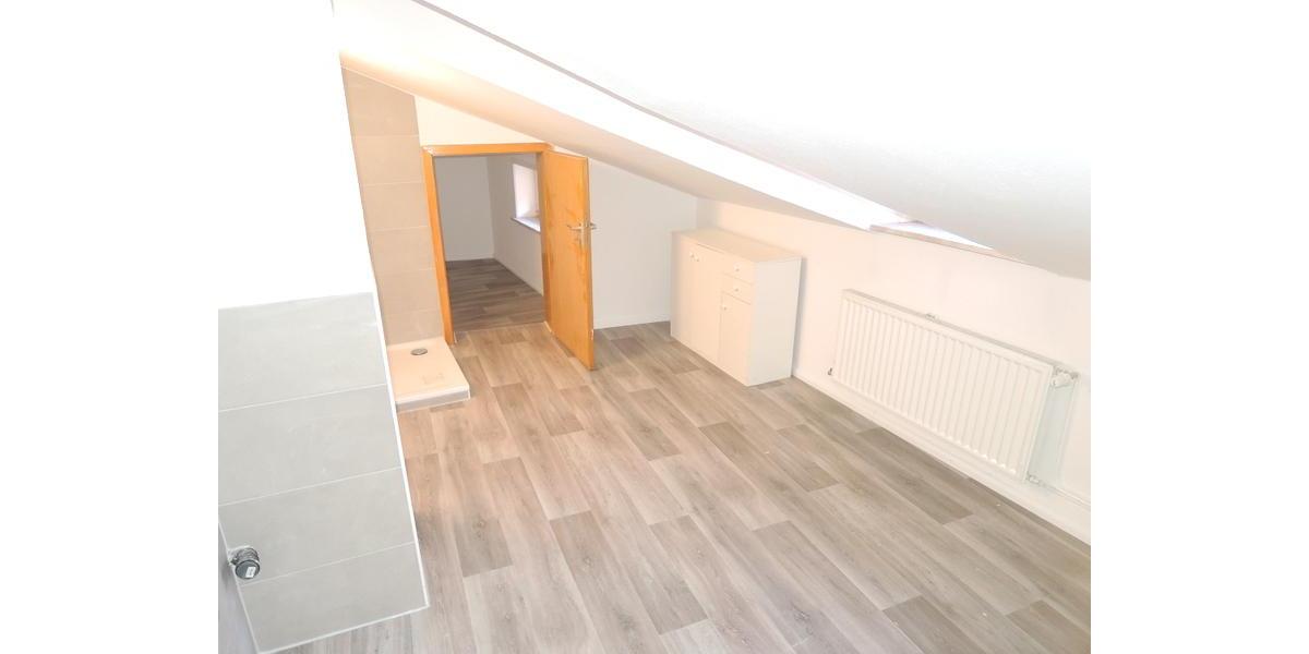 Dachgeschoßwohnung Northeim - 2 Zimmer, 65 m&sup2;, 430&euro; | Angebot:25143289