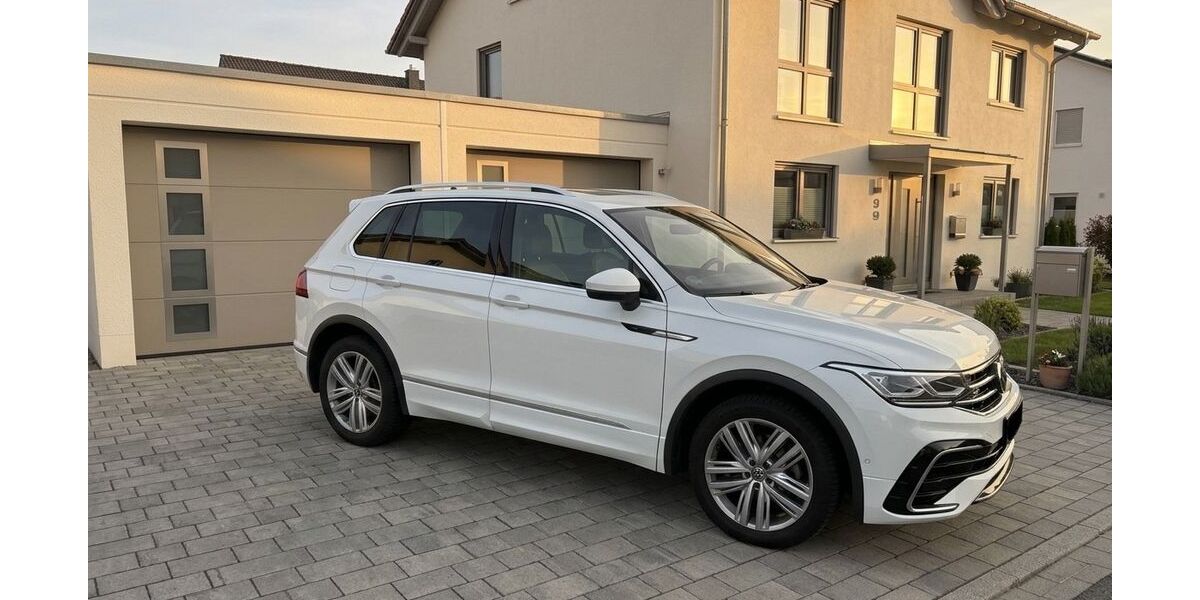 VW Tiguan 105.000 km 26.990 &euro; Krofdorf-Gleiberg 35435