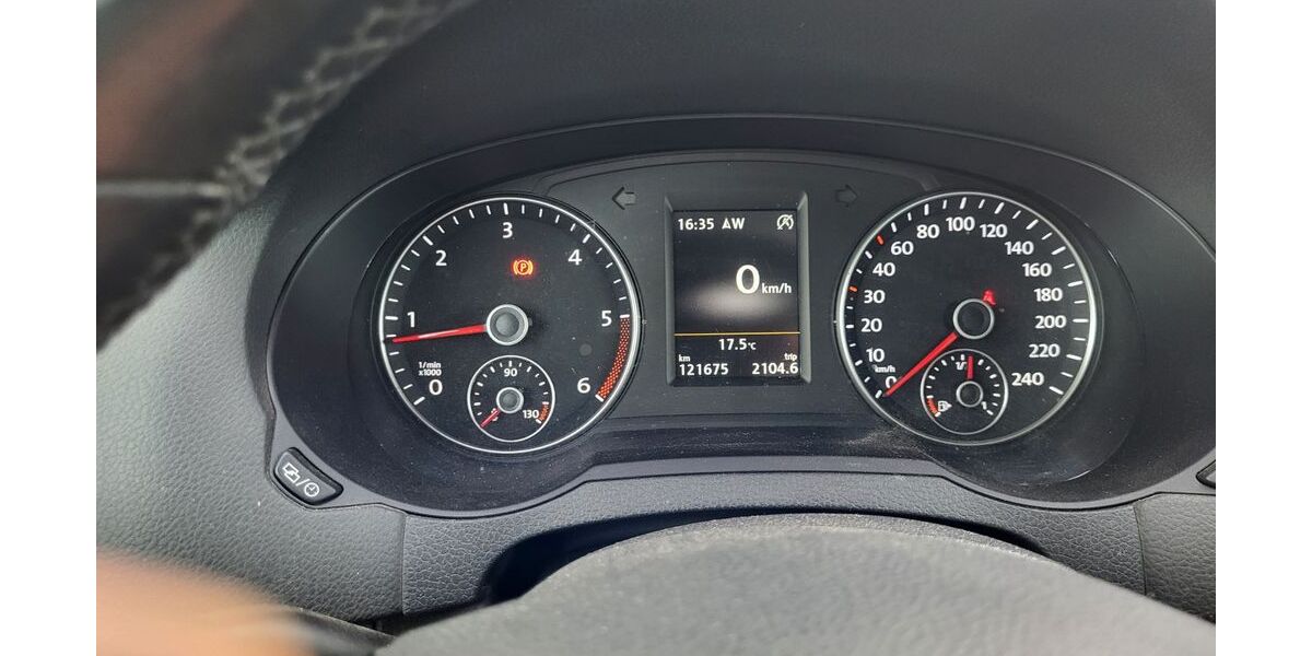 VW Sharan 121.500 km 16.500 &euro; Muldestausee 06774