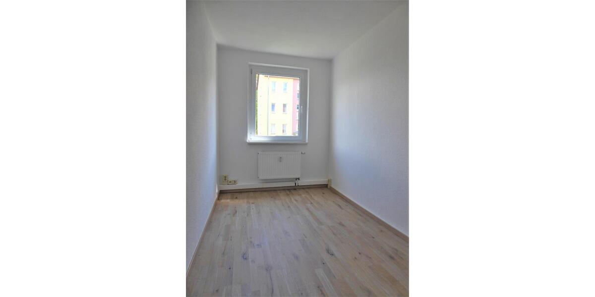 Erdgeschoßwohnung Bad Lauchstädt - 2 Zimmer, 43 m&sup2;, 289&euro; | Angebot:26252572